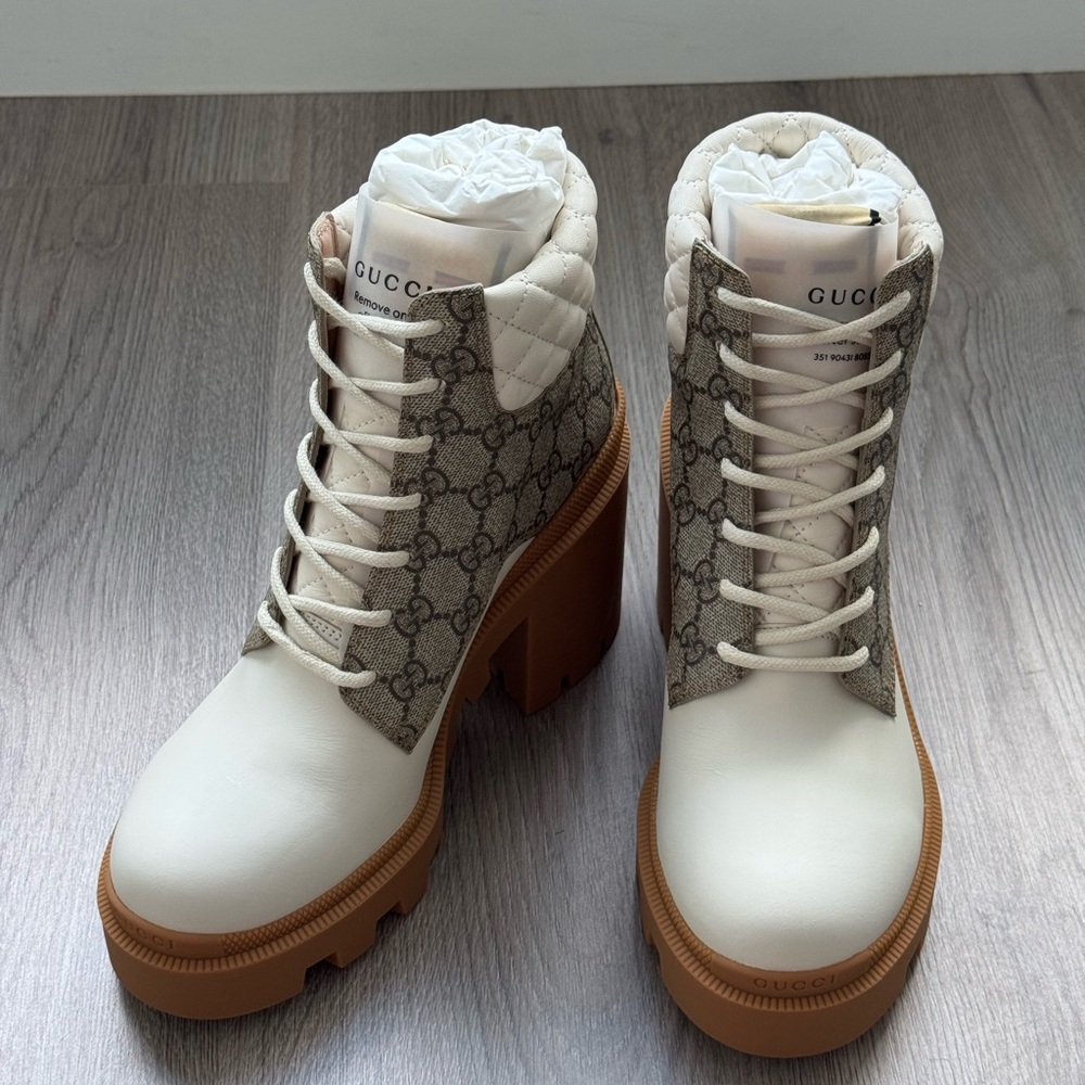 NIB Gucci Women's GG ankle boot